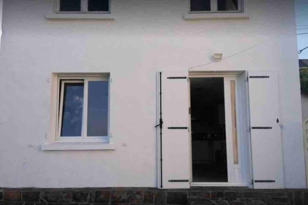 Maisonnette Pour 2 Personnes - Vue Mer - Plage A 100 Metres Ploubazlanec Eksteriør billede